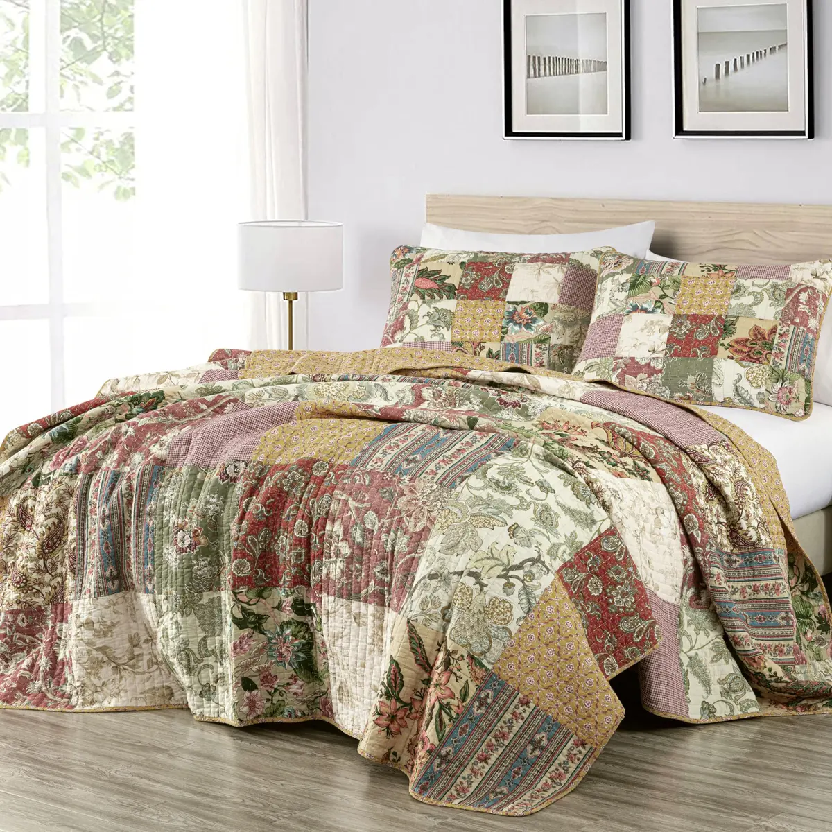 Chezmoi Collection Delaney 3-Piece Floral Patchwork Quilt Set King | Vintage Cotton Comforter - main product image