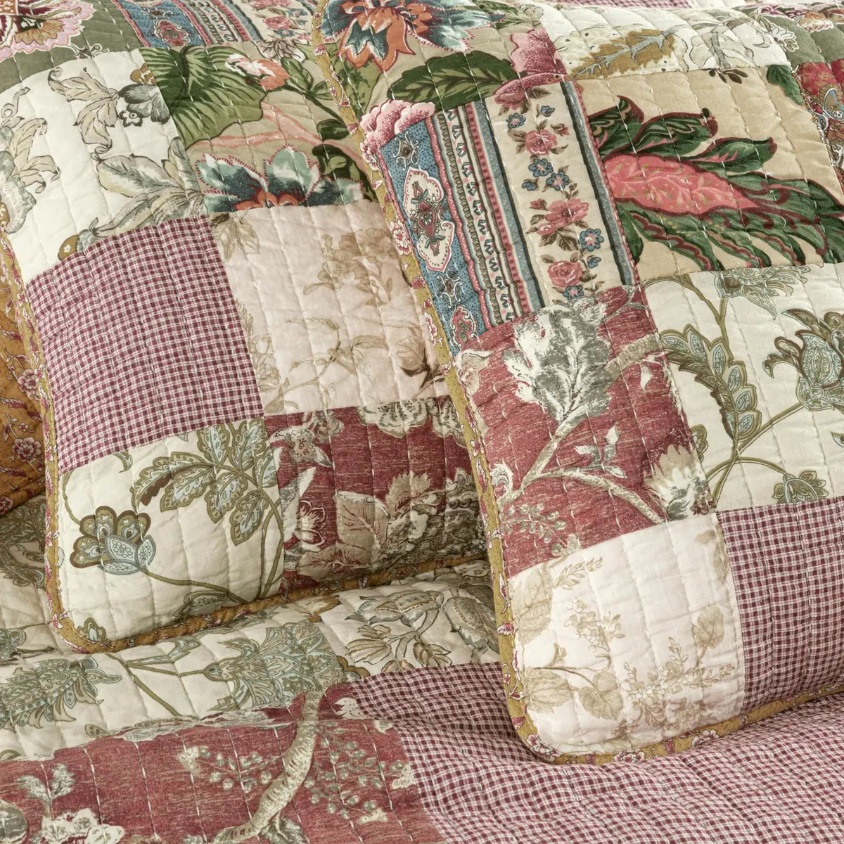 Chezmoi Collection Delaney 3-Piece Floral Patchwork Quilt Set King | Vintage Cotton Comforter - view 8