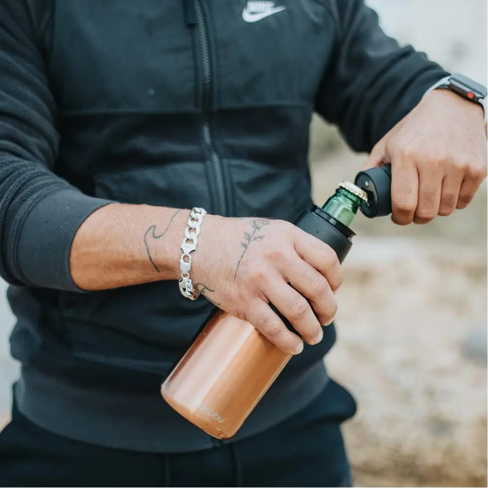 asobu Frosty Beer Holder 2 Go Vacuum Insulated 16oz | Double Walled Stainless Steel, Keeps Beer Cold 12h - view 8