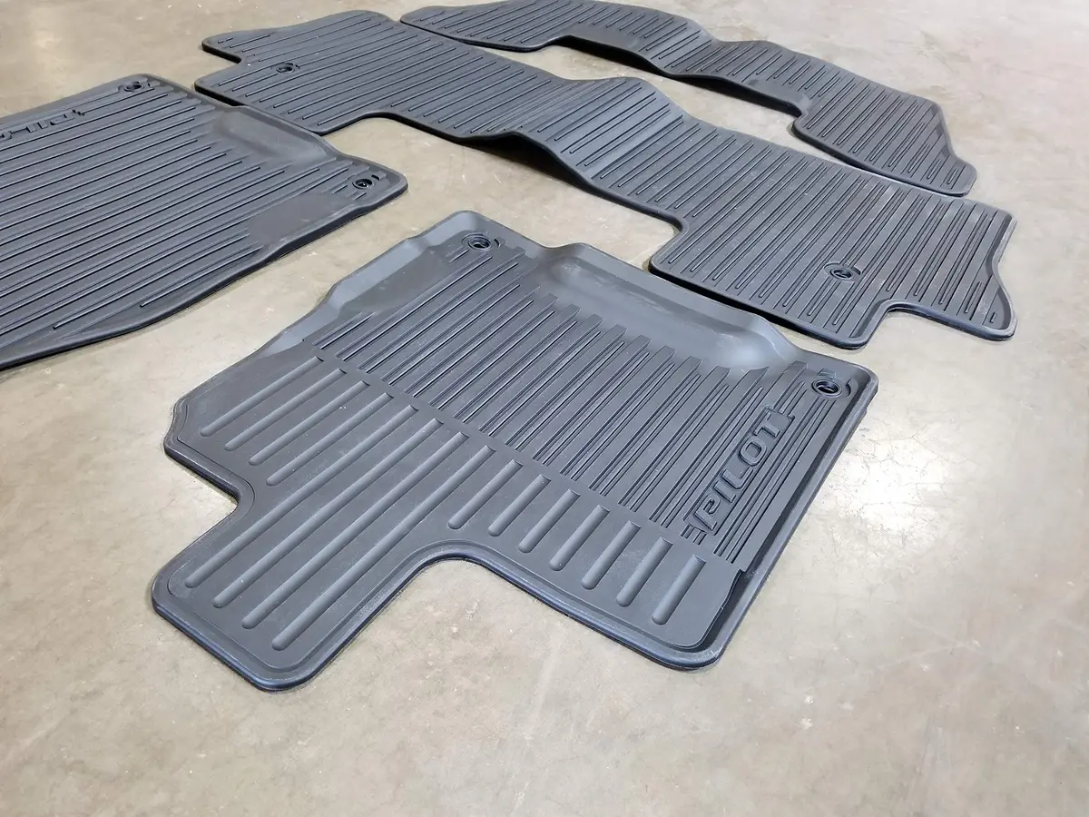 Honda Genuine All Season Mat Vehicle Specific Fit Rubber Black | OEM Quality (70-120 chars) - main product image