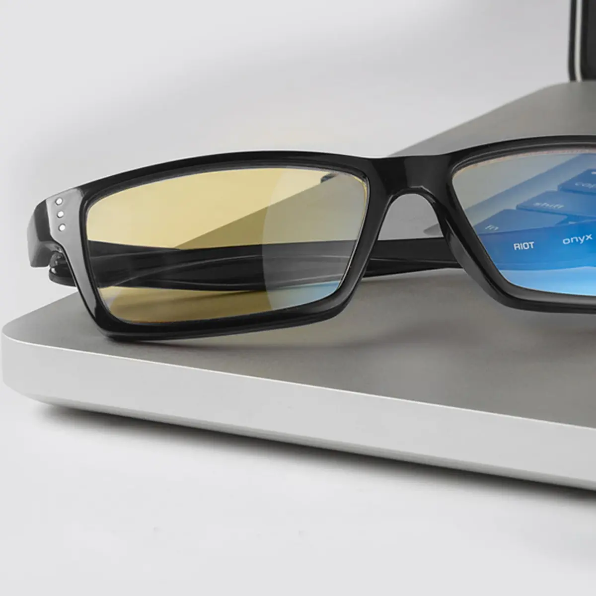 Gunnar Riot Amber Tinted Gaming Glasses 58mm Lens Width | Patented Blue Light Blocking Lens Technology - view 9