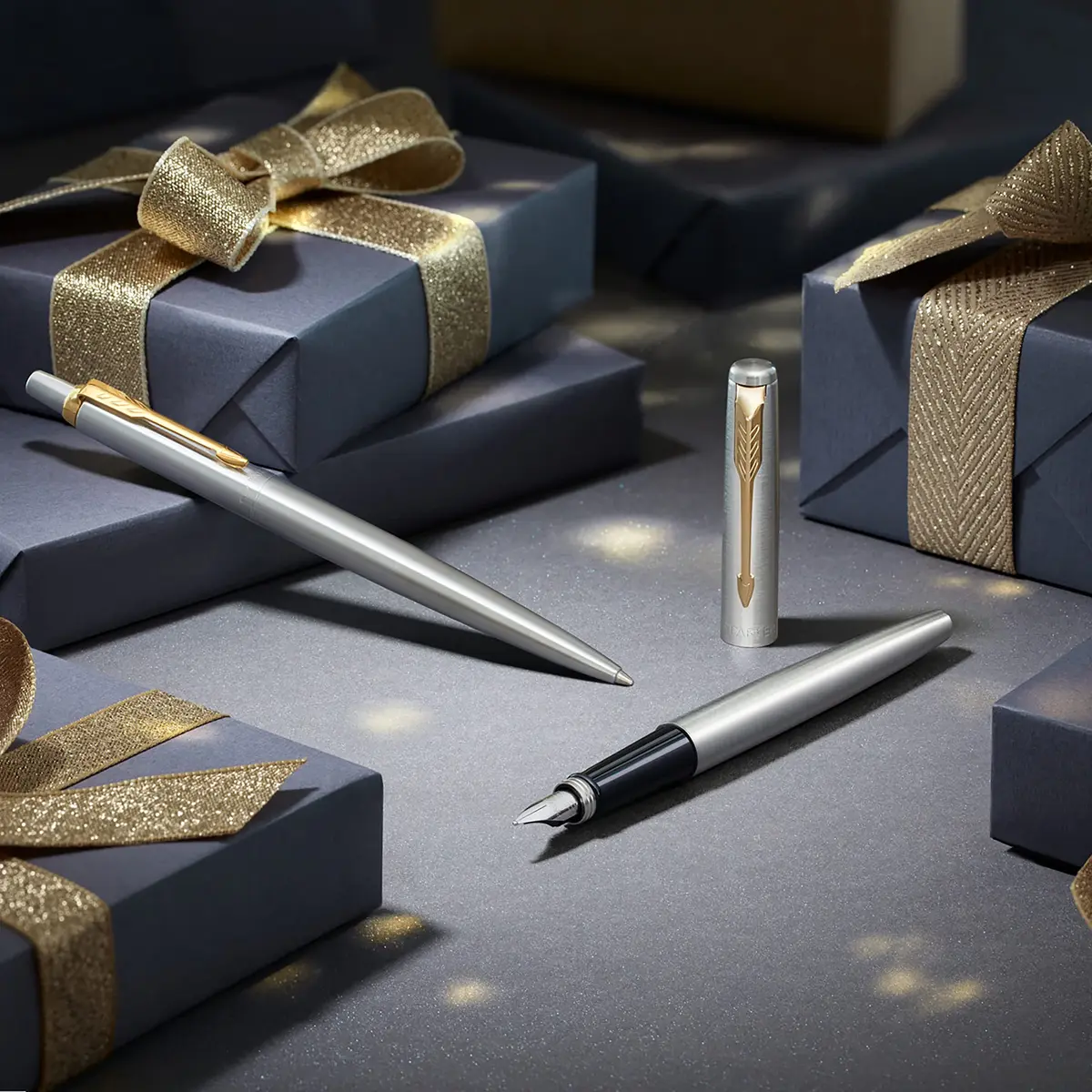 Parker Jotter Fountain Pen Black Stainless Steel Medium Nib Blue Ink | Iconic Design for Smooth Writing - view 8