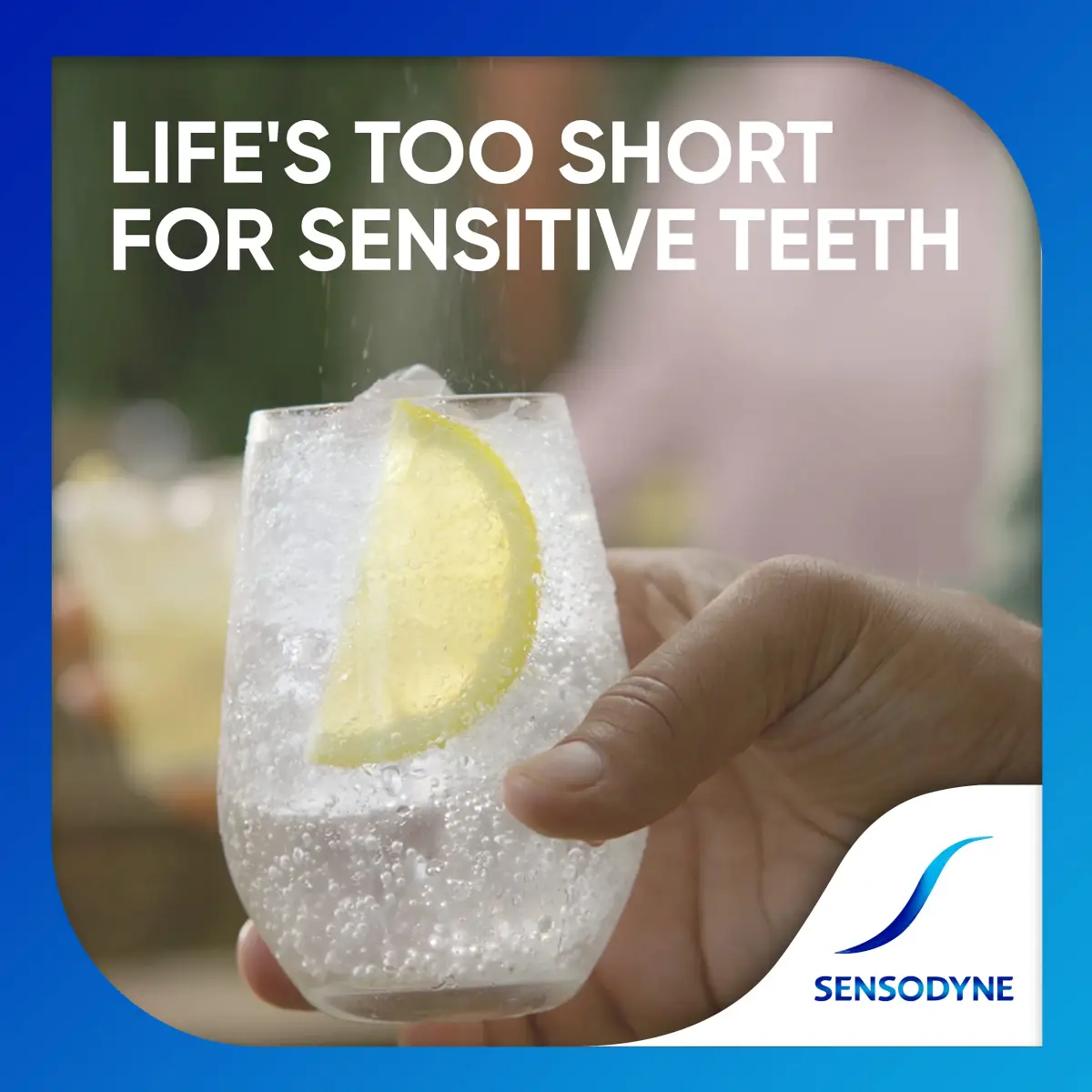 Sensodyne Repair and Protect Whitening Toothpaste 6.8 oz (201 ml) | Clinically Proven Sensitivity Relief - view 2