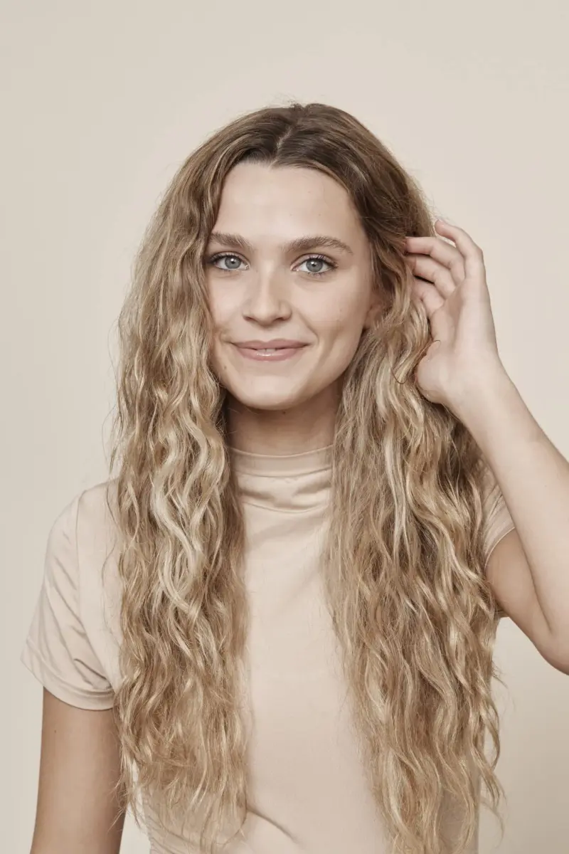 Not Your Mother's Beach Babe Sea Salt Spray 473ml (16 fl oz) | Effortless Soft Tousled Waves - view 6