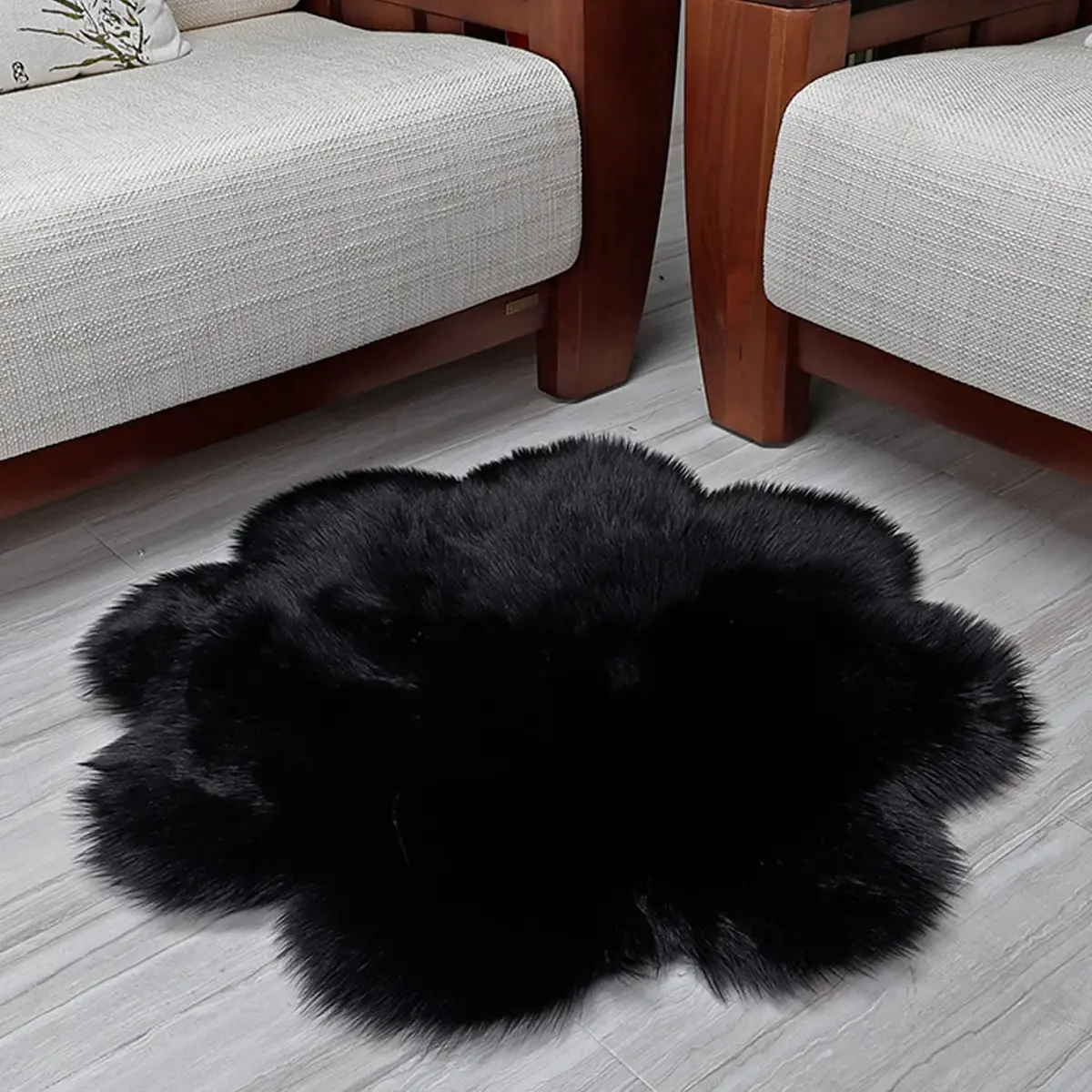 CHITONE Black Sheepskin Wool Faux Fur Area Rug 120 cm (4 ft) Diameter | Soft Shaggy Fluffy Carpet for Bedroom - view 3