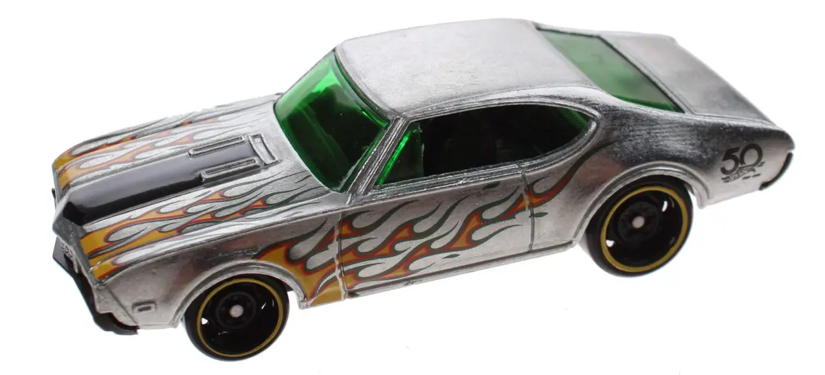 Hot Wheels Zamac '68 Olds 442 50th Anniversary 1:64 Scale | Collectors Edition Diecast Toy Car - view 6