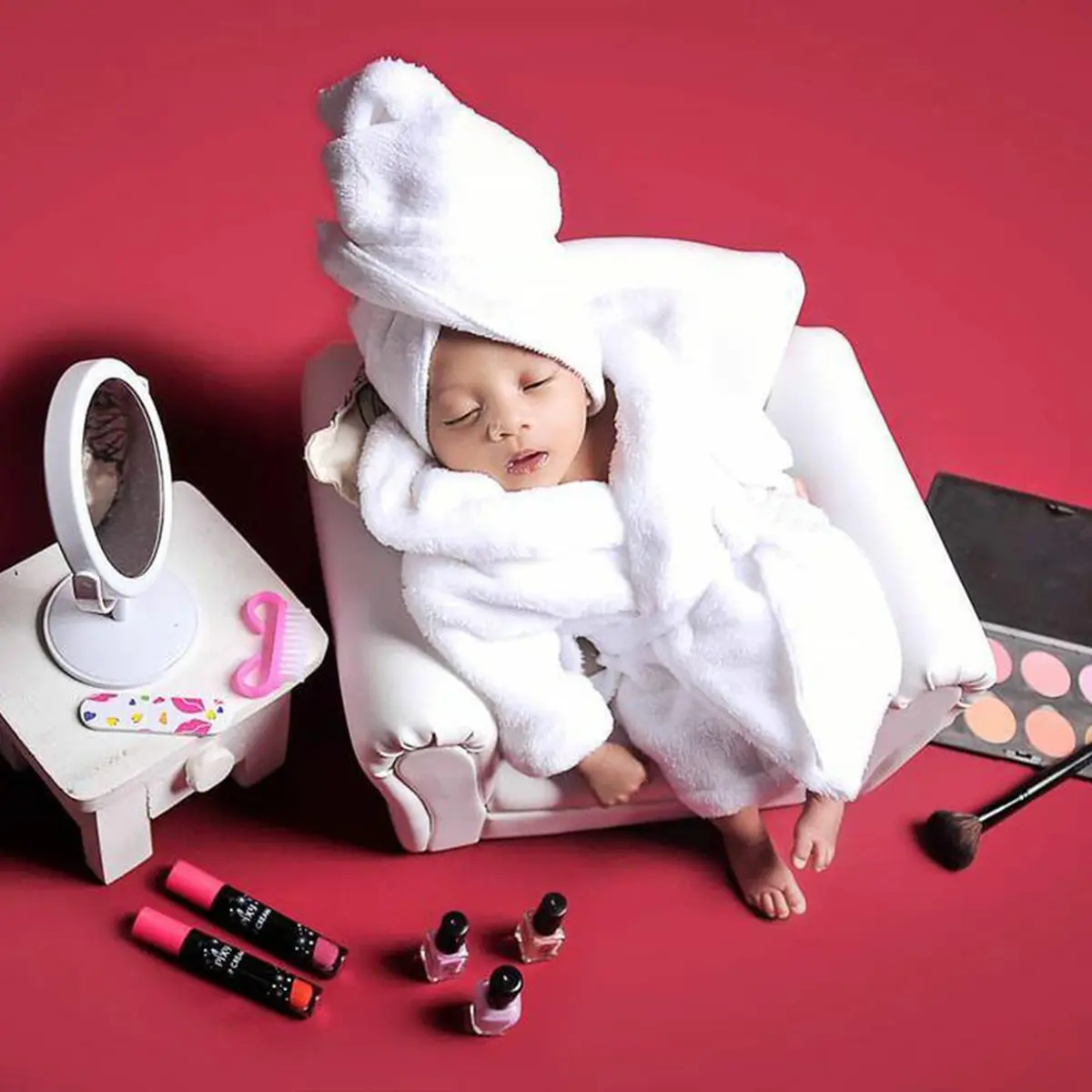M&G House Newborn Photography Prop Bathrobe Costume Set for 0-6 Months Babies | White - view 2
