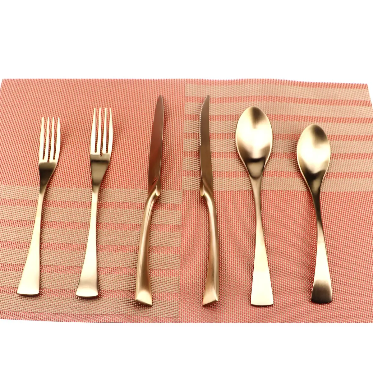 Uniturcky 6-Piece Flatware Set,Extra Thick Heavy Duty - 18/10 Stainless Steel Flatware Sets,High Matte Finish Rose Gold Service for 1 | Multipurpose Kitchen Utensils - view 4