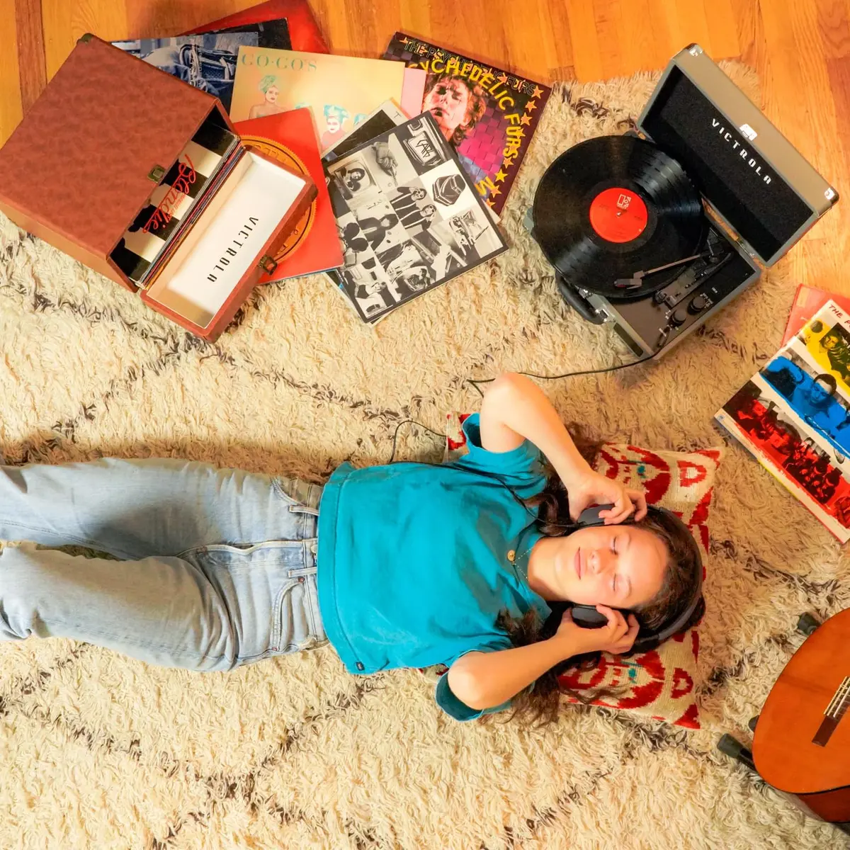 Victrola Collector Vinyl Record Storage Case Holds 30+ LPs Brown | Dust & Scratch Free Portable Design - view 5