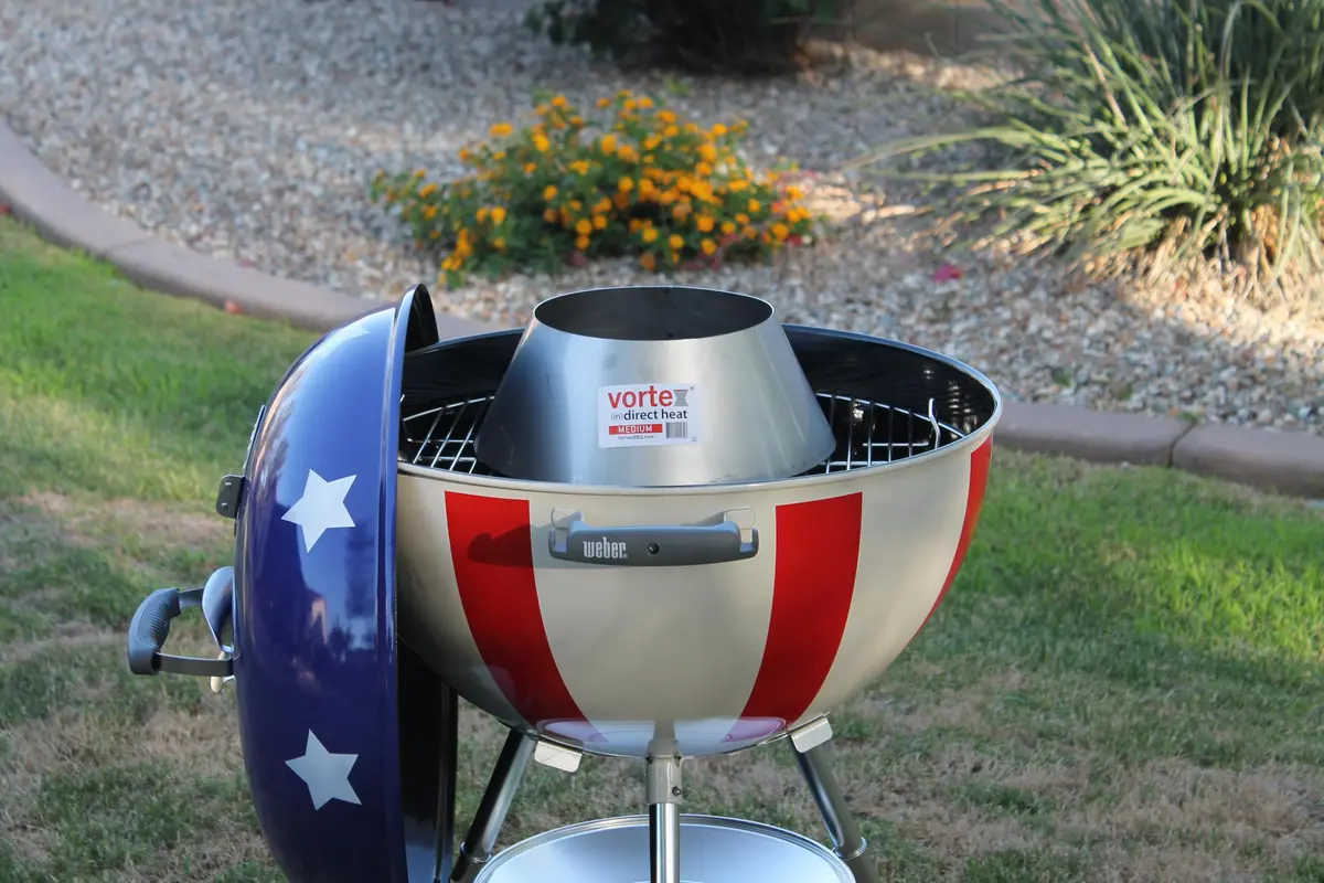 VORTEX Medium BBQ Vortex™ BGE Kamado Kettle Charcoal | Indirect & Direct Cooking - view 3