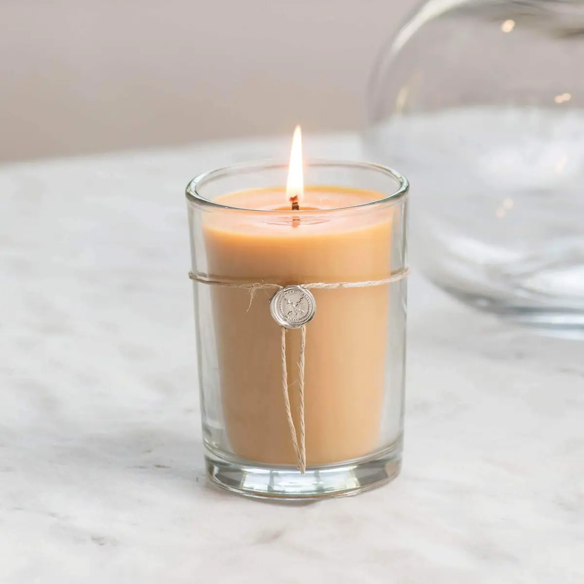 Votivo Aromatic Candle Pink Mimosa 6.8oz | Bright Fruity Fragrance with Clean Soy Blend (70-120 chars) - view 9