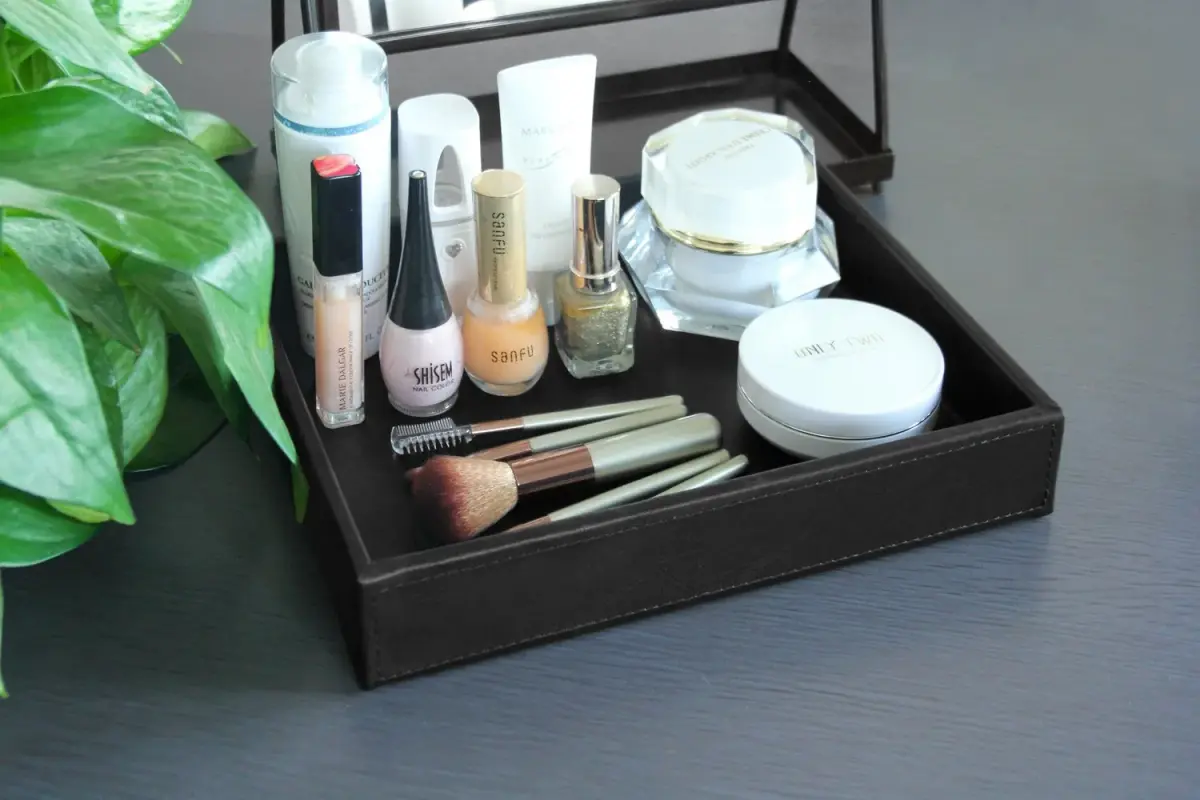HofferRuffer Faux Leather Vanity Tray Black 25.9cm (10.2 Inches) | Elegant Desktop Storage Organizer - view 5