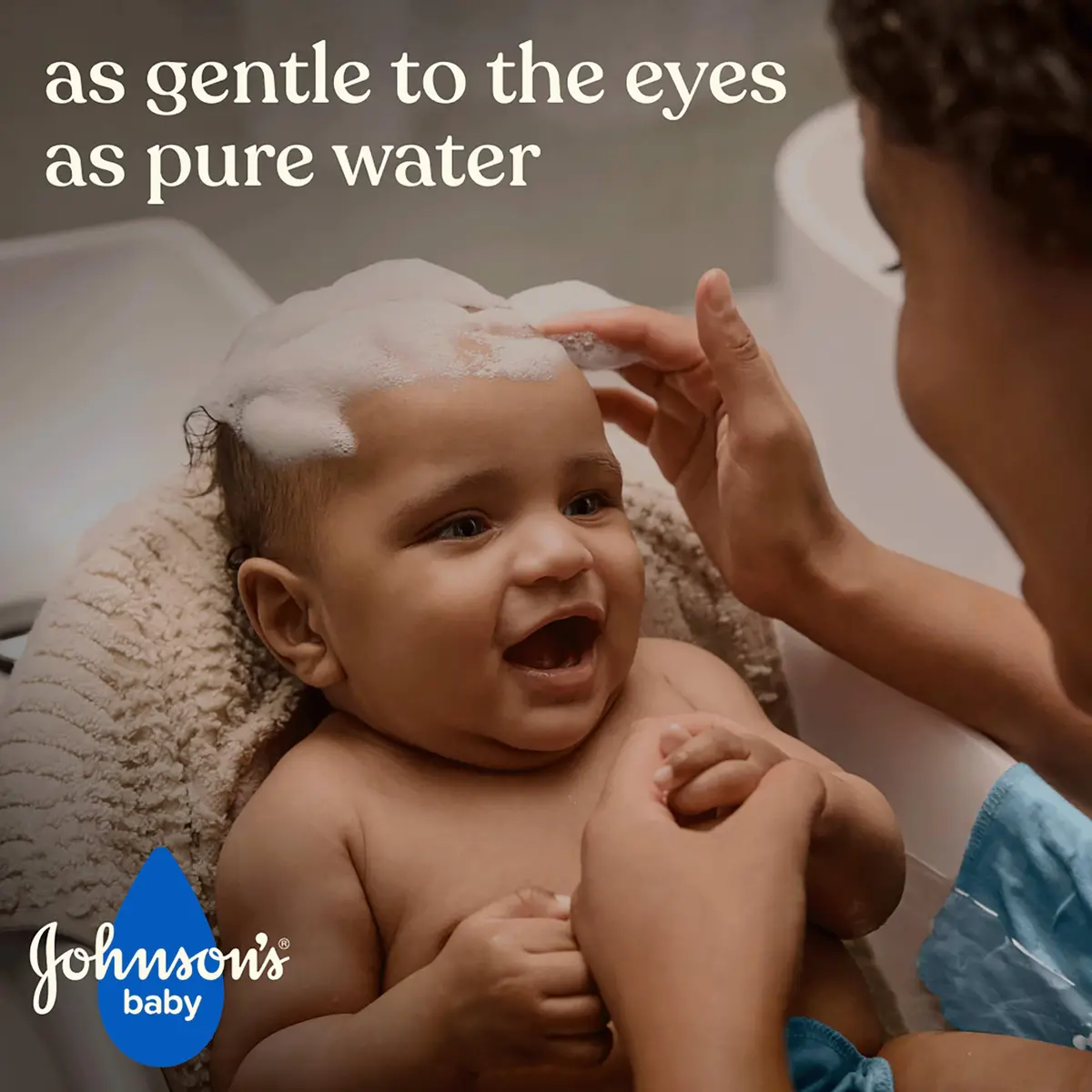 Johnson's Baby Shampoo with Aloe Vera & Vitamin B5, Tear-Free, 600ml (20.3 fl. oz) | Hypoallergenic & pH Balanced for Newborns - view 3