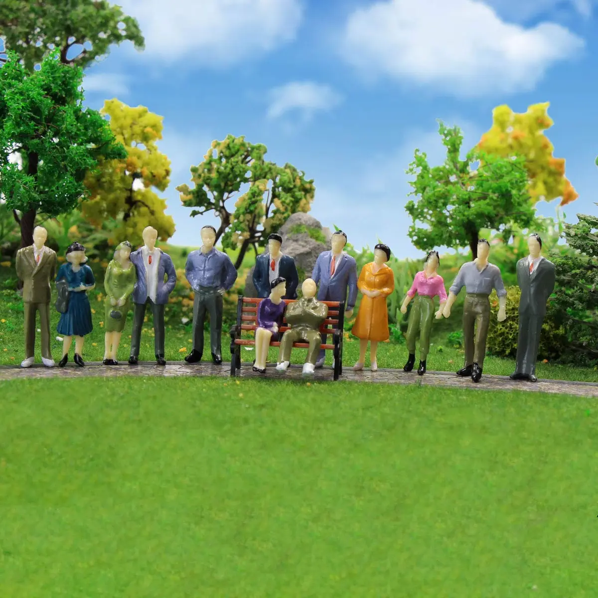 Evemodel P50 Model Trains Architectural Figures 50PCS | 1:50 O Scale Miniature People for Scenes - view 9