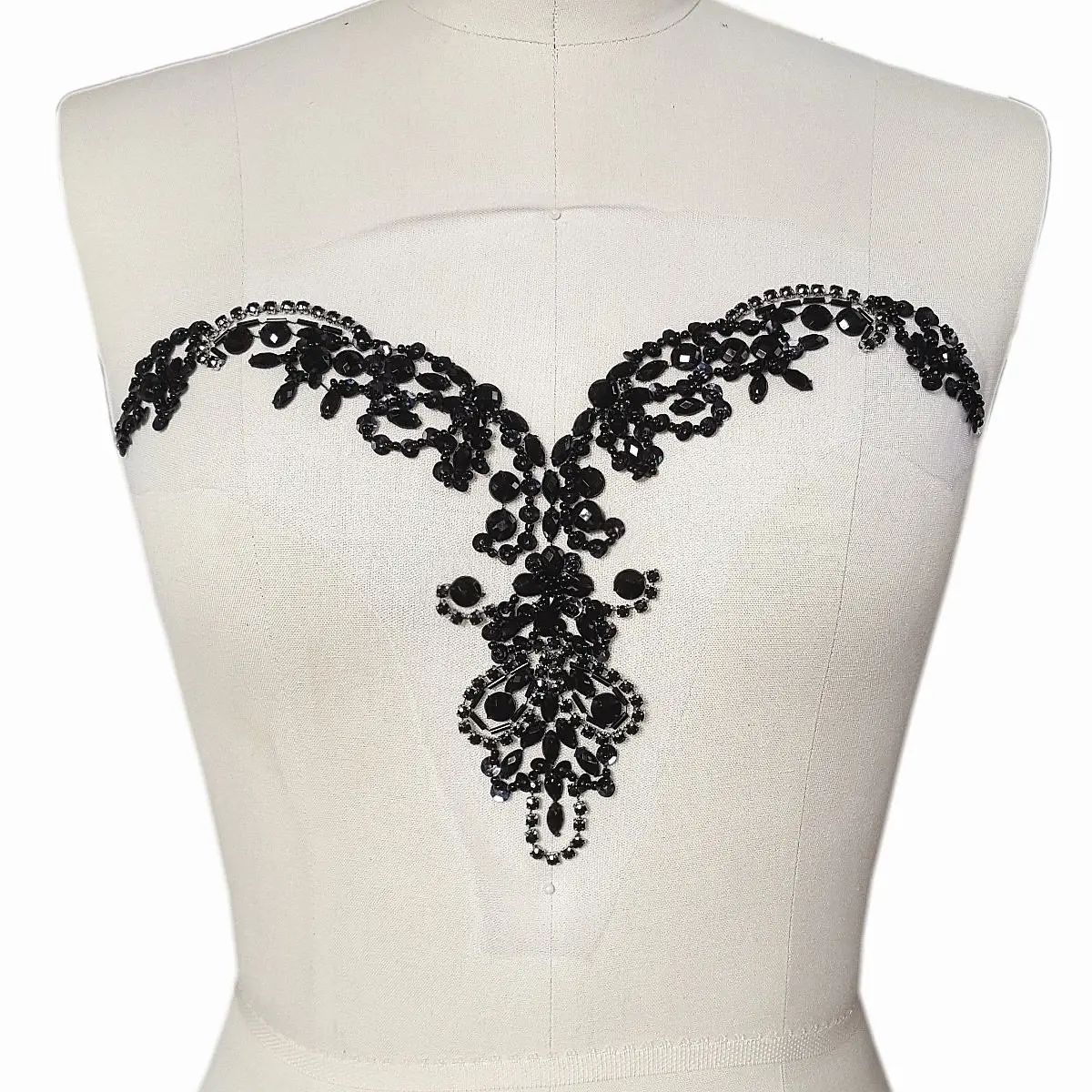 succi shan Handmade Beaded V-Neck Sequin Applique Patch 20x34cm | Bridal DIY Embellishment - view 4