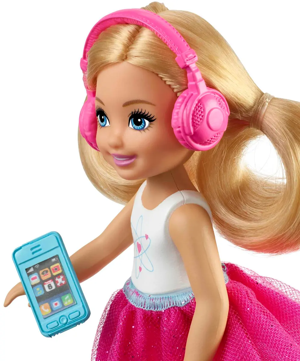 Barbie Dreamhouse Adventures Doll & Accessories Travel Set with Chelsea & Puppy, 3-7 Years - view 5