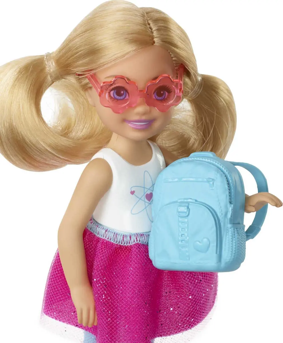 Barbie Dreamhouse Adventures Doll & Accessories Travel Set with Chelsea & Puppy, 3-7 Years - view 4