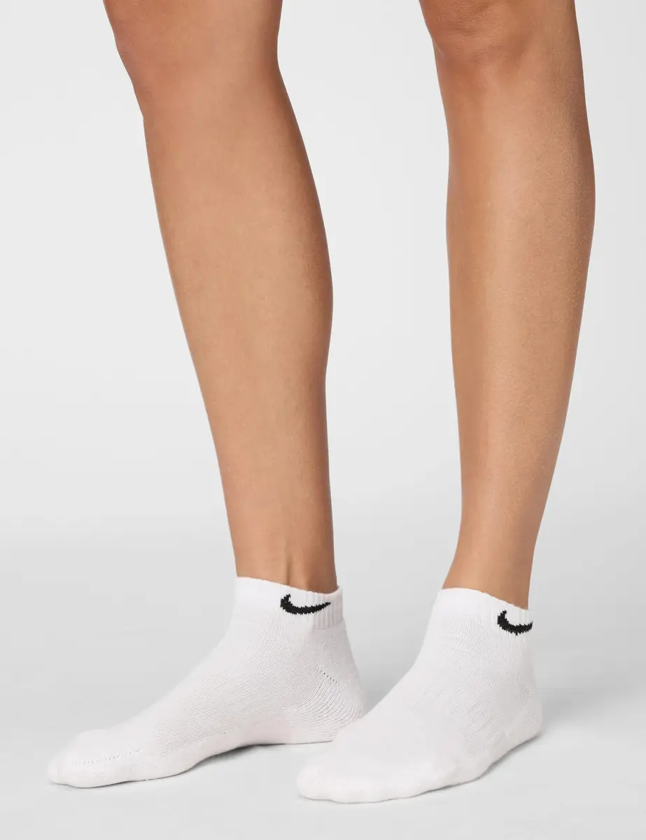 Nike Unisex Everyday Cushioned Training Low Socks 25cm (0.811 Fl Oz) | Moisture-Wicking & Arch Support - view 4