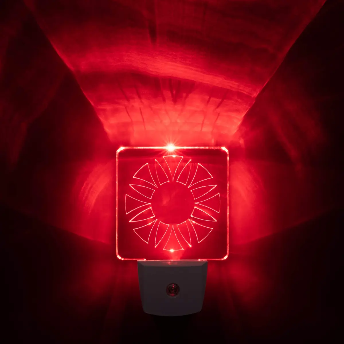 Spectra479 Red LED Night Light for Bedrooms & Bathrooms | BioRhythm Safe Circle - main product image