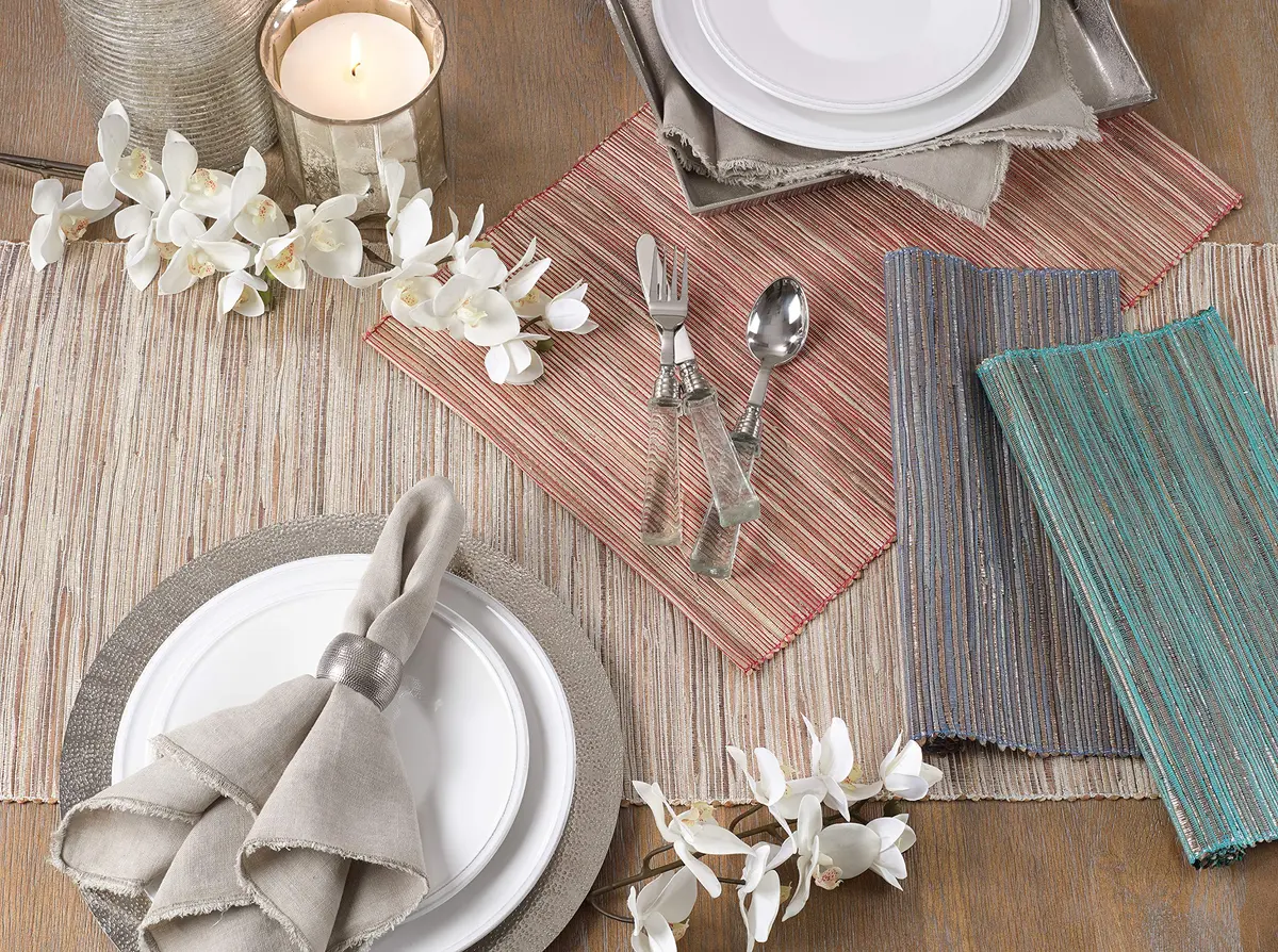 SARO LIFESTYLE Shimmering Woven Nubby Table Runner 16"x72" | Water Hyacinth with Metallic Threads - view 5