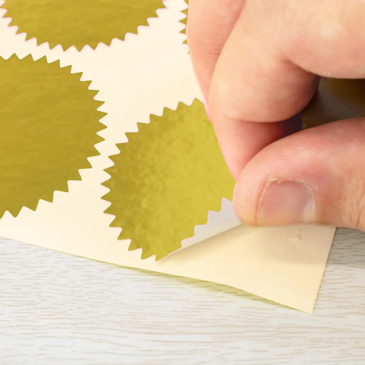 MaxMark 2" Self Adhesive Glossy Gold Seal Labels for Certificates, Library, Notary Embossing Seals | 100 Count - view 4