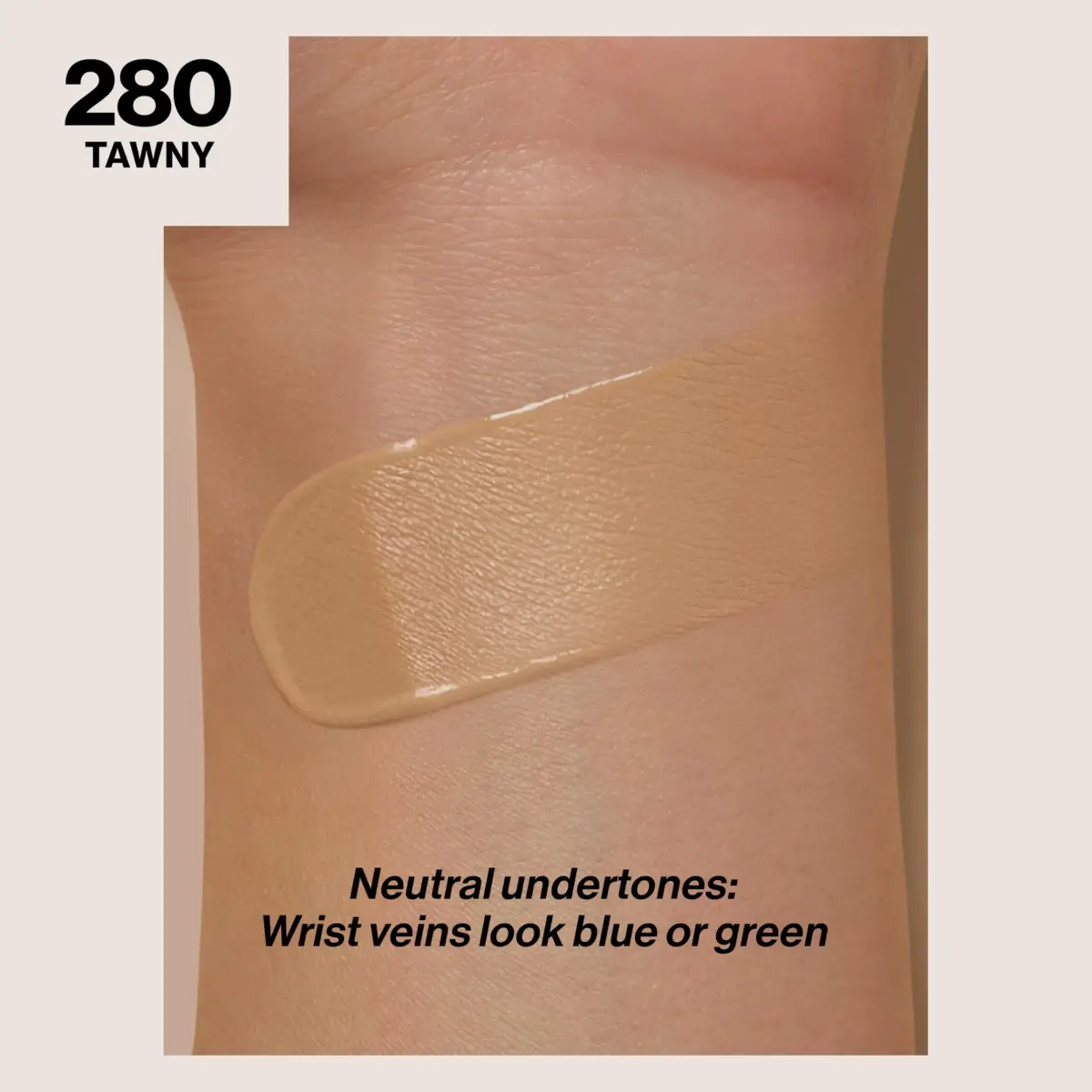 REVLON ColorStay Longwear Foundation for Combination/Oily Skin, 25ml (0.811 Fl Oz) | 24-Hour Matte Finish - view 2
