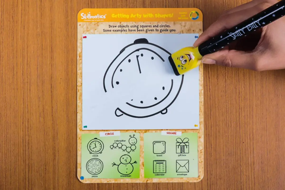Skillmatics Shapes and Patterns Educational Game - Reusable Activity Mats with Dry Erase Marker, Ages 3-6 | Logical Reasoning & Creative Thinking - view 4