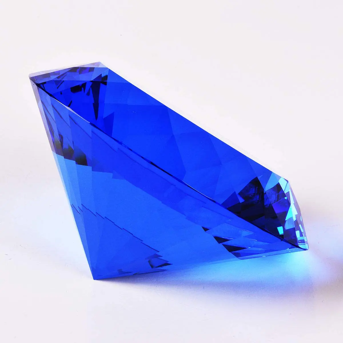 Yarrkc Blue Crystal Glass Diamond Shaped Decoration 60mm | Elegant Paperweight for Gifts & Decor - view 5