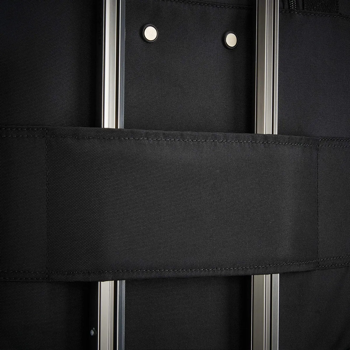 Samsonite Underseat Carry-On Spinner With USB Port, Jet Black 10.5 L (16.5 x 13.75 x 9 in) | Carry-on compliant travel spinner - view 8