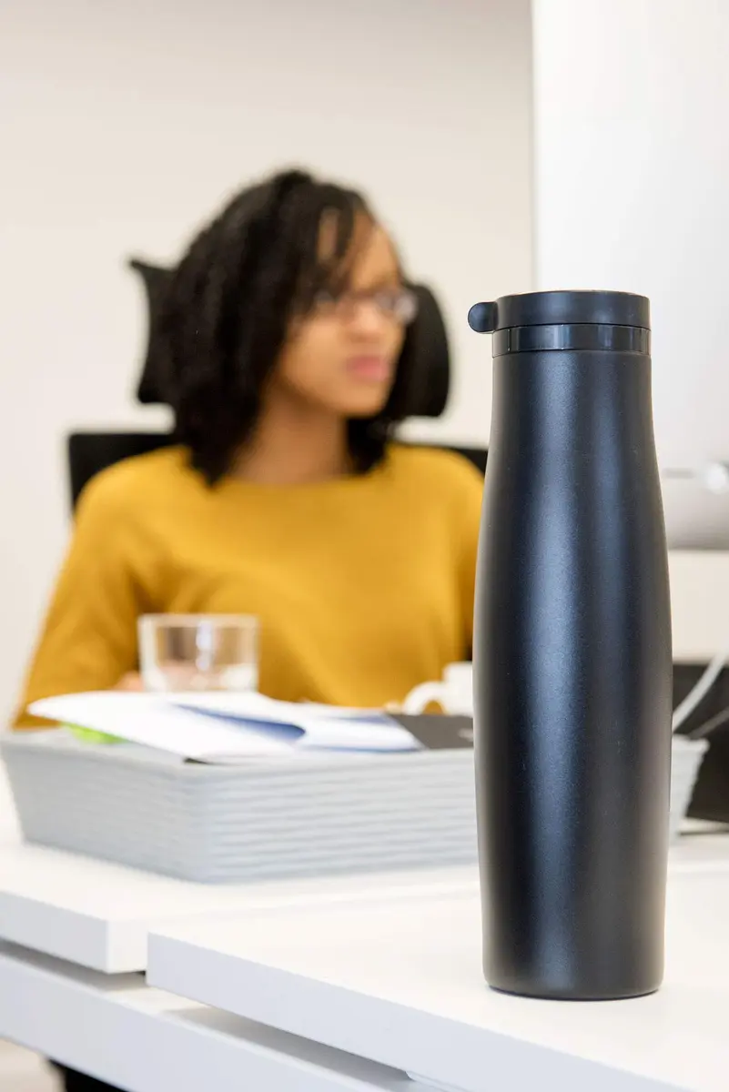 CamelBak Beck Water Bottle - Vacuum Insulated Stainless Steel - 20oz, Black | Leak-Proof, Keeps Drinks Cold - view 2