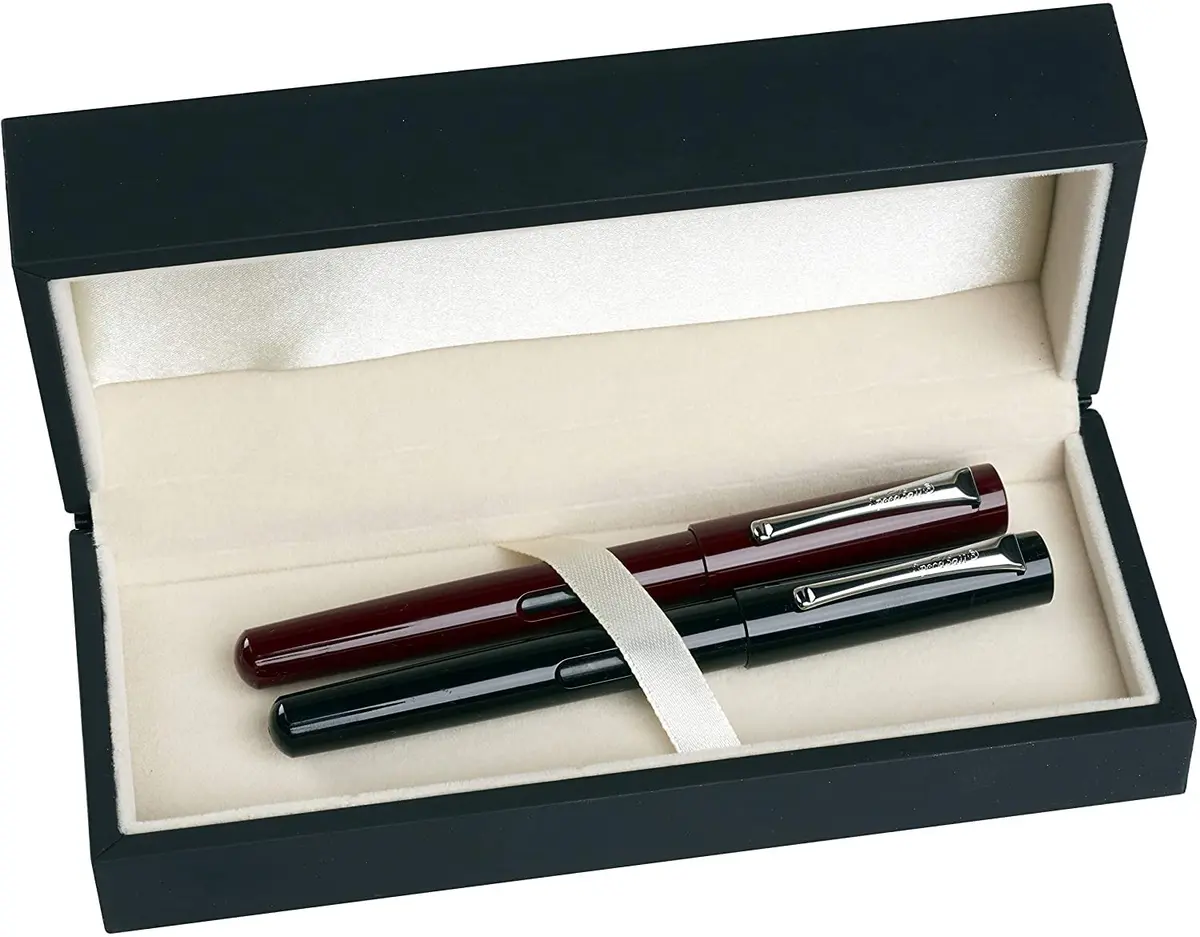 Speedball Calligraphy Fountain Pen Gift Set Black Burgundy with 1.1mm 1.5mm Nibs & Black Ink Cartridges | Classic Elegant Style - view 2