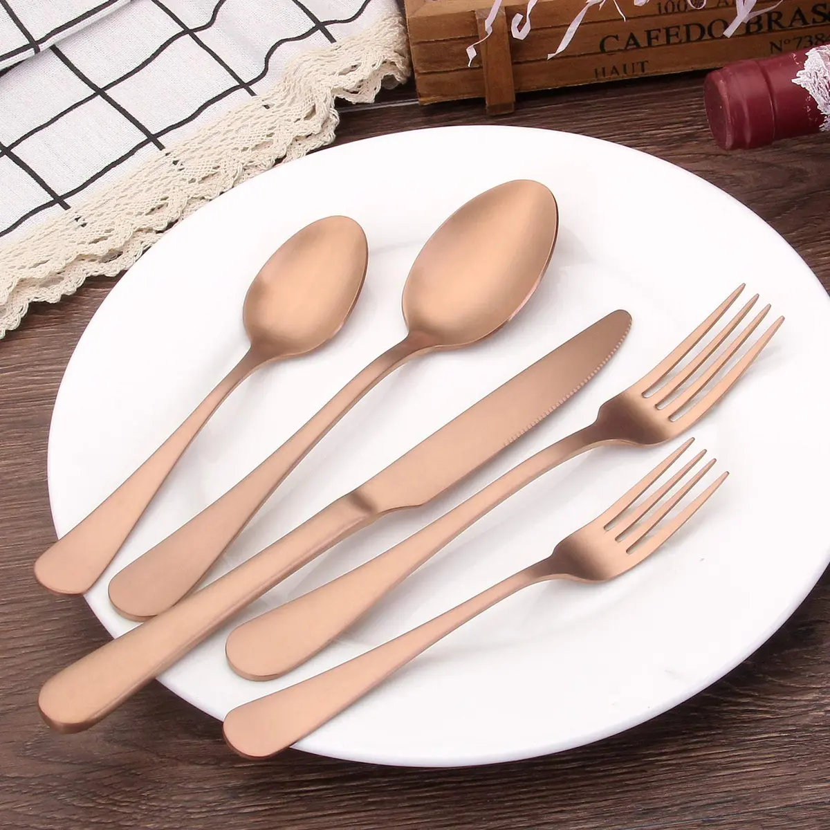 sharecook Matte Rose Gold Silverware Set 20-Piece Stainless Steel Flatware Set with Round Edge | Service for 4 - view 6