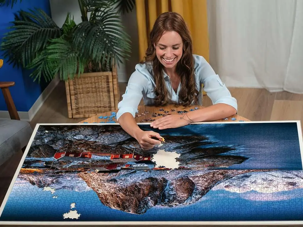 Ravensburger Hamnoy, Lofoten 3000 Piece Jigsaw Puzzle for Adults | 121cm x 80cm (47.6in x 31.5in) - view 4