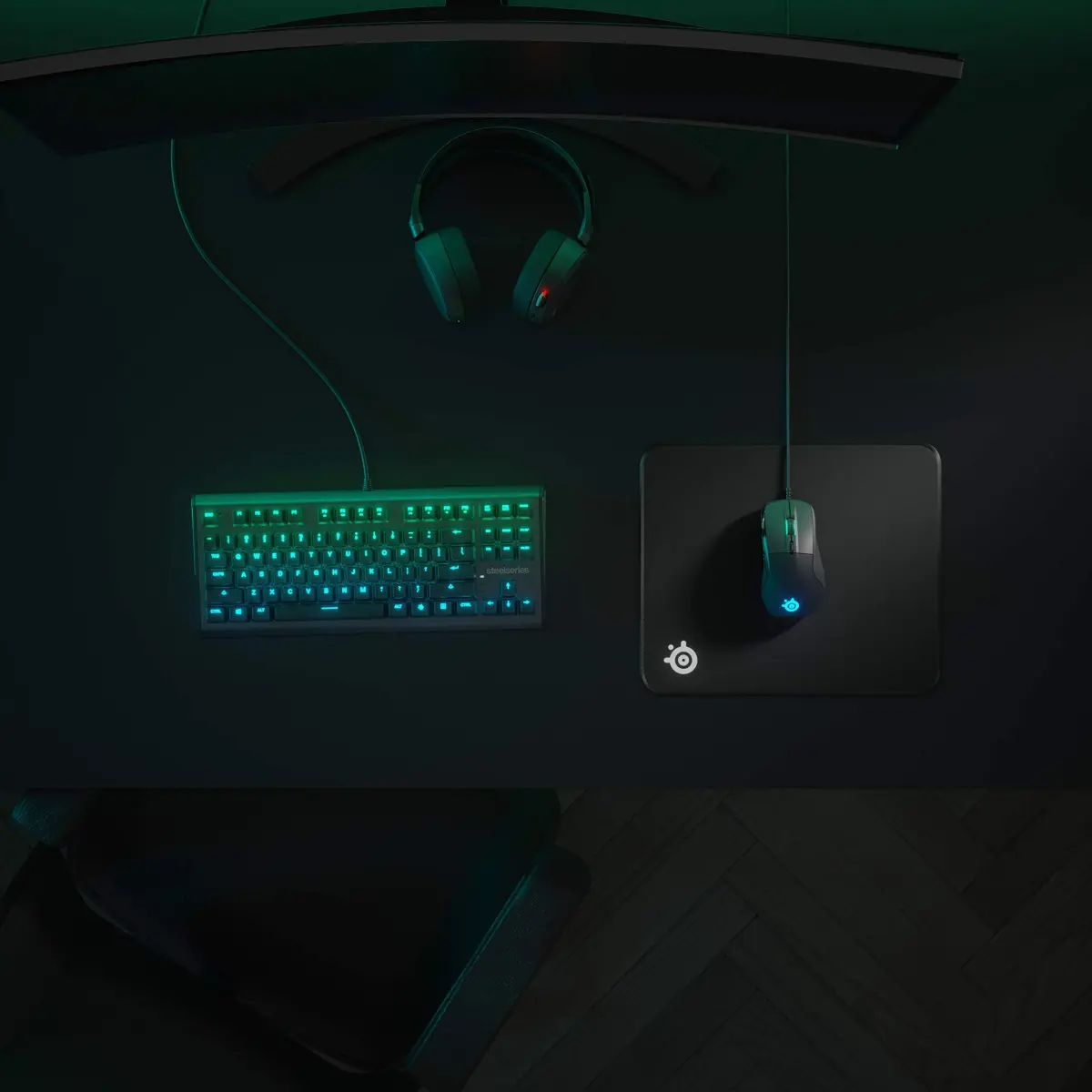 SteelSeries QcK Large Stitched Edge Gaming Mouse Pad, Black | Optimized for Gaming Sensors - view 2