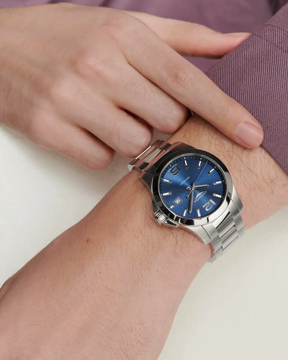 Longines Conquest 41MM Quartz Watch | Sporty Elegance with Sapphire Crystal & Stainless Steel (41mm) - view 2