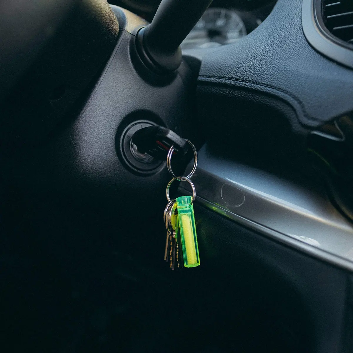 GEAR AID Ni Glo UV Rechargeable Glowing Keychain 2cm (0.79in) | Glows Bright Green for Hours - view 5