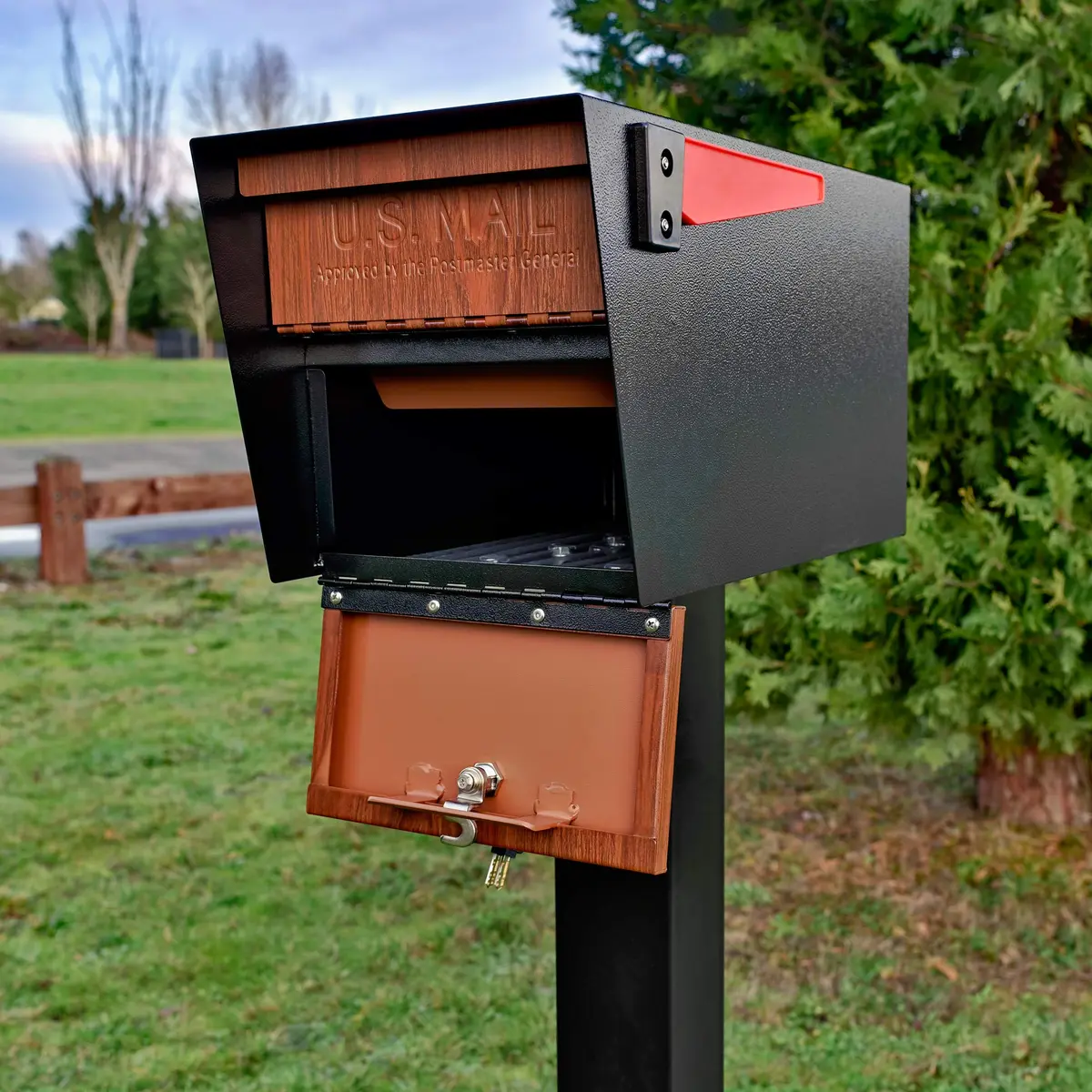 Mail Boss Mail Manager Locking Post Mount Mailbox | USPS Approved, Wood Grain Finish, Heavy-Gauge Steel - view 7