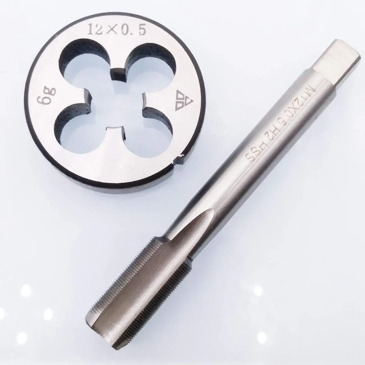 Yodaoke HSS M12 x 0.5mm Threading Die & Tap Set | Metric Right Hand, 80mm Tap & 38mm Die Diameter (110c) - view 4