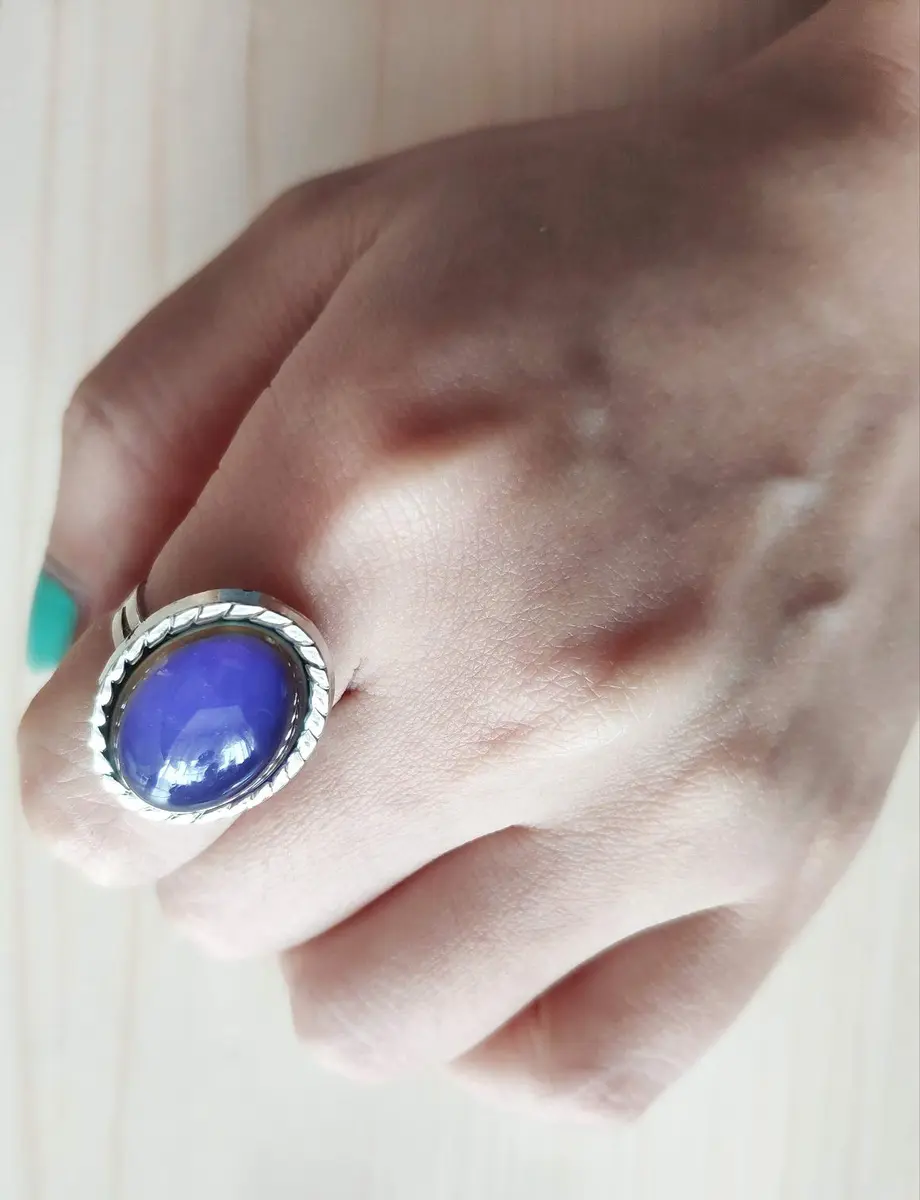 Carykon Classic Oval Mood Ring Adjustable Size | Color-Changing Magic for Lovers & Friends - view 5