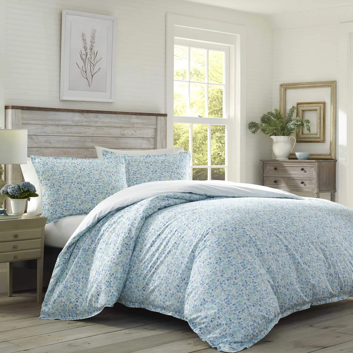 Laura Ashley Twin Duvet Cover Set with Sham | Cottage Floral 100% Cotton, Blue & Aqua | Machine Washable - view 2