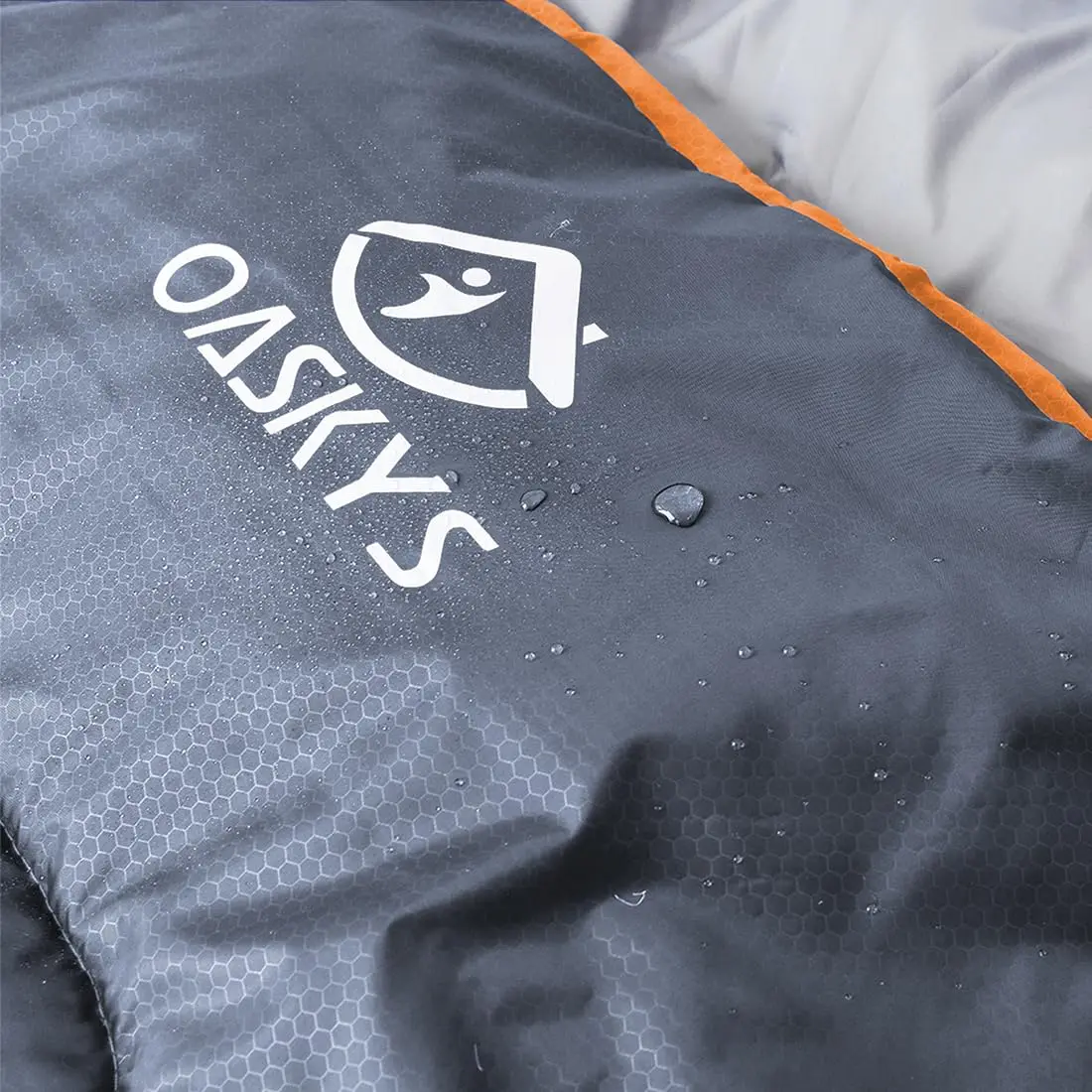 oaskys Camping Sleeping Bag - 3 Season Waterproof & Lightweight | Suitable for Adults & Kids - view 8