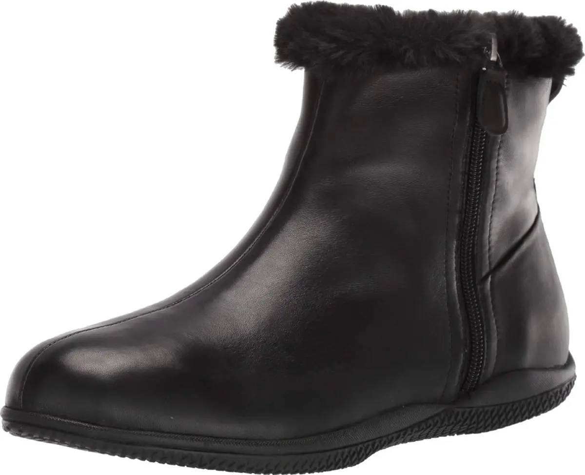 SoftWalk Helena Ankle Boot 7.5 Wide US | Plush Faux Fur Comfort & Style - main product image