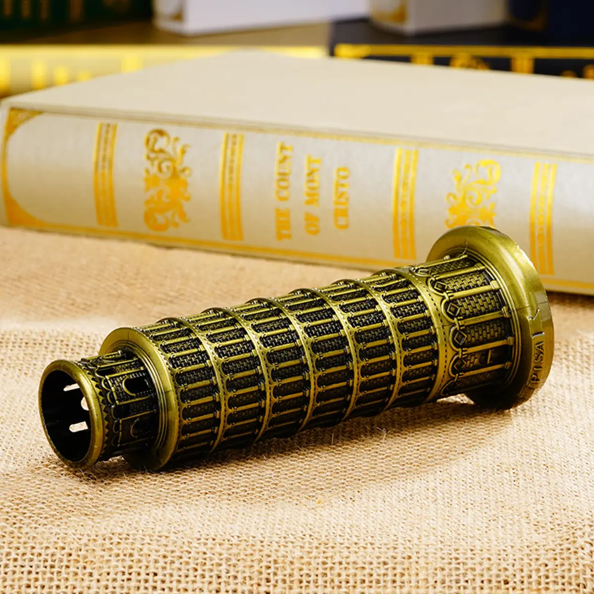 DS. DISTINCTIVE STYLE Metallic Leaning Tower of Pisa Statue 16cm (6 Inch) | Authentic Italian Landmark Replica - view 6