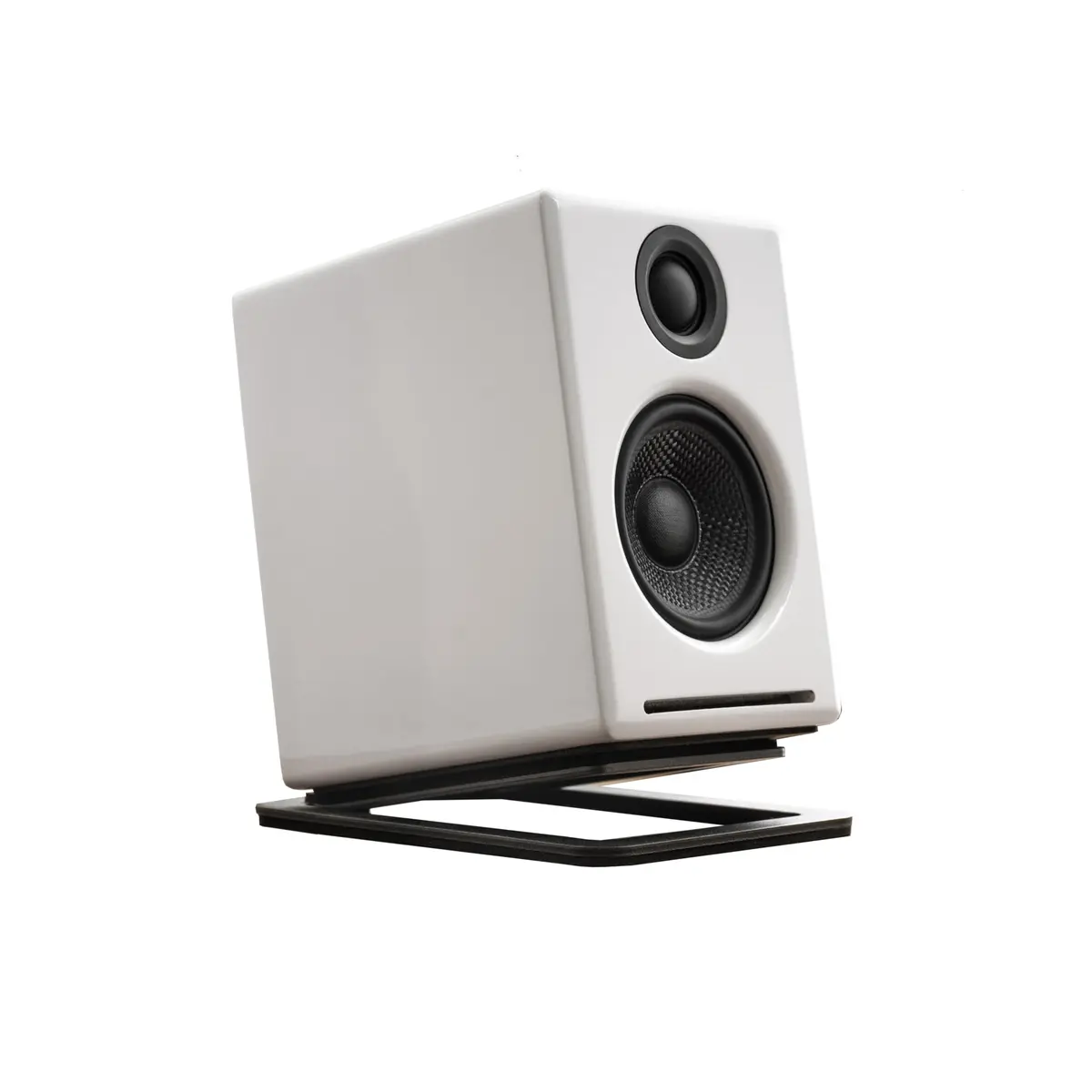 Audioengine A2+ GEN3 Wireless Computer Speakers - 6.8 kg (15 lb) - White | Bluetooth 5.4 Adaptive, aptX-HD, USB-C, RCA, AUX - view 4