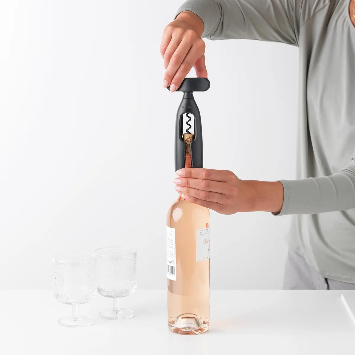Brabantia Tasty+ Wine Bottle Opener Corkscrew Dark Gray | Easy Grip, Centering Ring, Fits All Regular Bottles - view 2
