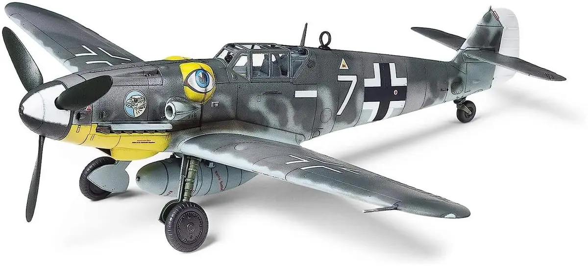 Tamiya 60790 1/72 Messerschmitt BF109 G-6 Plastic Model Airplane Kit | WWII Fighter Replica, 1/72 Scale, Assembly Required - view 2