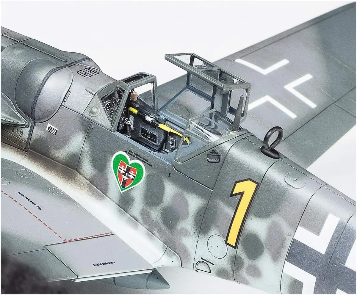 Tamiya 60790 1/72 Messerschmitt BF109 G-6 Plastic Model Airplane Kit | WWII Fighter Replica, 1/72 Scale, Assembly Required - view 4