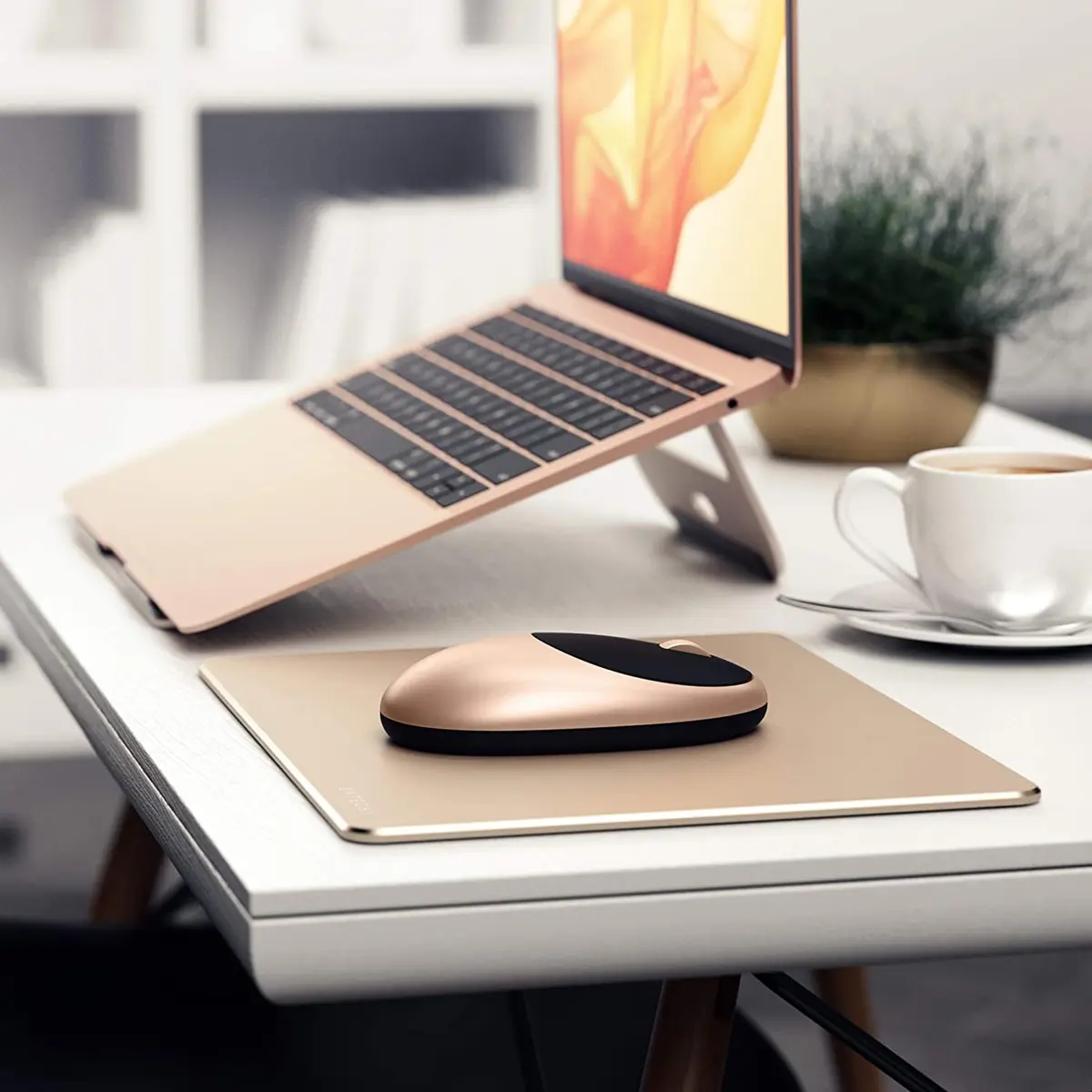 Satechi M1 Wireless Bluetooth Mouse, USB-C Rechargeable, Compact Gold | 1200 DPI Optical Tracking - view 8