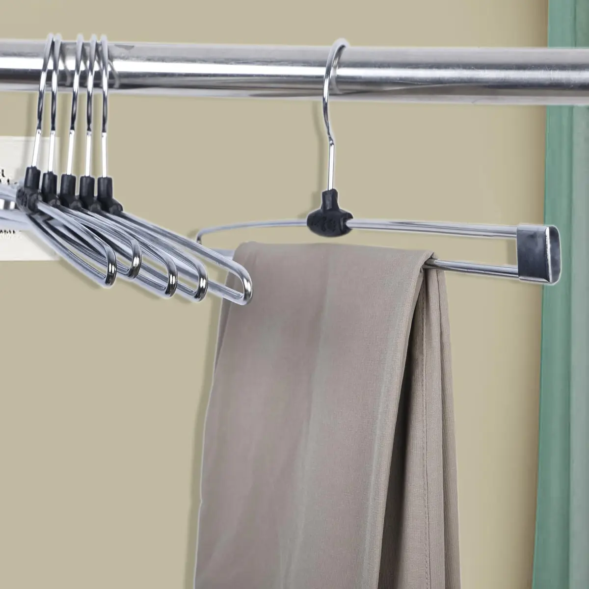 ROLLYWARE Premium Stainless Steel Push Clip Lockable Hangers for Clothes, Trousers, Sarees, Skirts Wardrobe (Large 10 Pack, Silver) - view 2