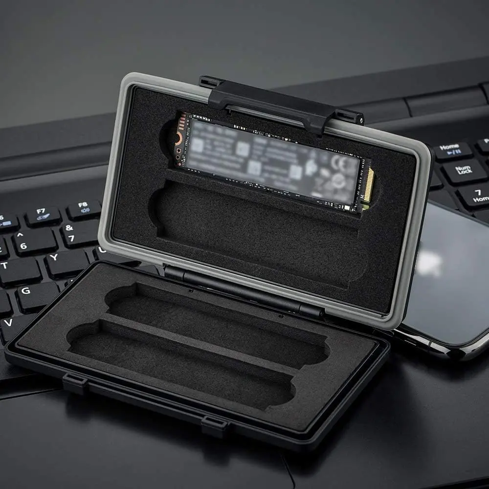 Kiorafoto 4-Slot M.2 NVMe SSD Case 130mm (5.1in) | Water-Resistant & Anti-Shock Protective Wallet Organizer - view 8